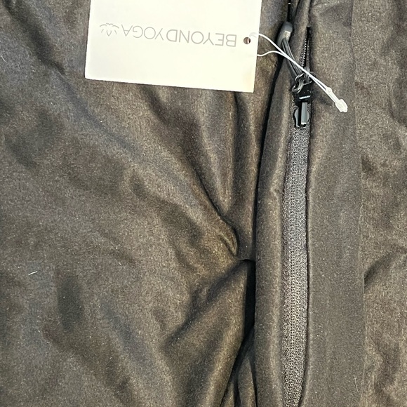 beyond Yoga infinity scarf - Picture 2 of 2